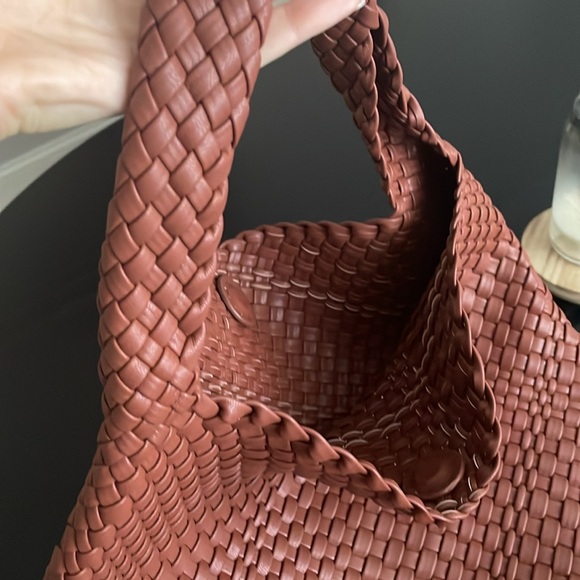 Vegan Leather Hand-Woven Tote Handbag in brown - Picture 5 of 5